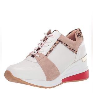 Steve Madden Cliff Hysteria Sneakers Women’s White Red Tan Leopard Shoe